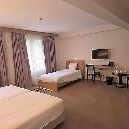 Szálloda Bon Repos 4*